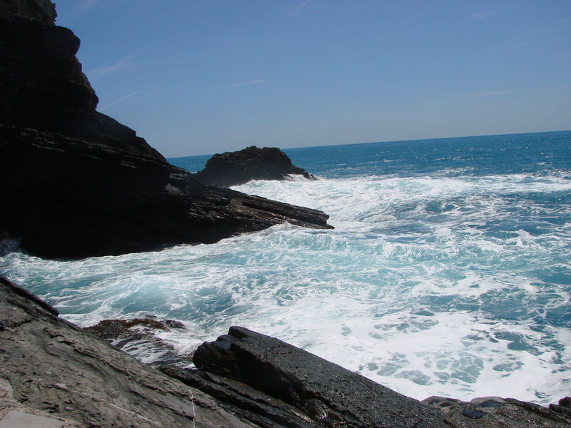 Italie074-Rotskust_bij_Vernazza.jpg