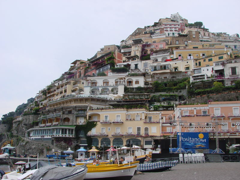 Positano de Wedding Cake Hill
