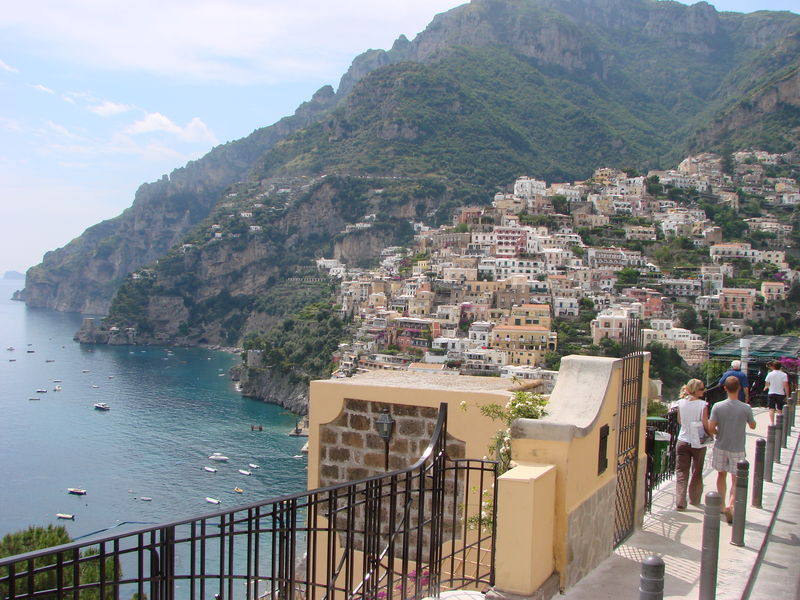 Italie150-Positano_vanuit_bus.jpg