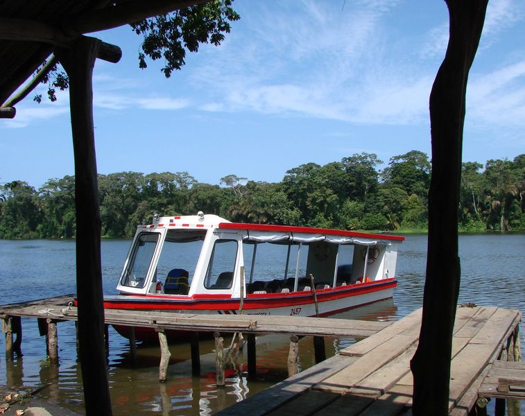 Taxiboot Tortuguero
