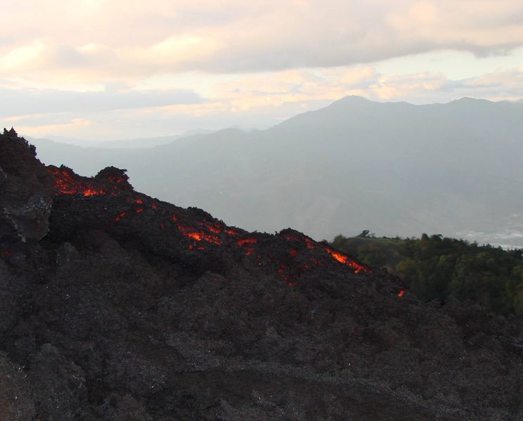 Gloeiende lava Pacaya Vulkaan
