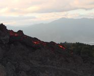 DSC01237-Gloeiende_lava_Pacaya_Vulkaan.jpg
