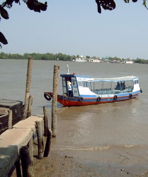 Rondvaartbootje in de Mekong Delta
