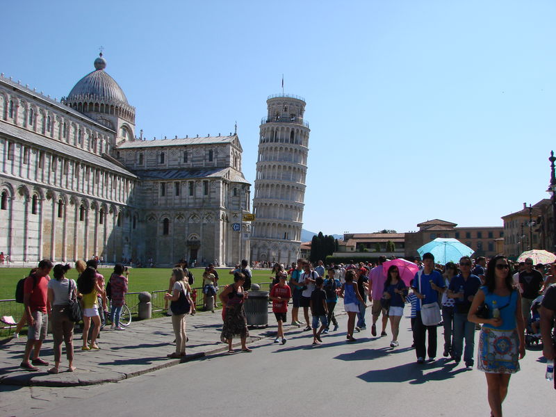 Piazza del Duomo
Keywords: Pisa