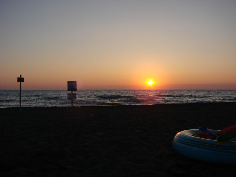 Zonsondergang aan het strand
Keywords: Castagneto Carducci