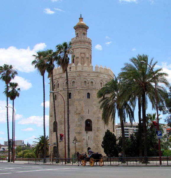 De Torre del Oro (Gouden Toren) diende als gevangenis, kapel en heden als Maritiem Museum.
