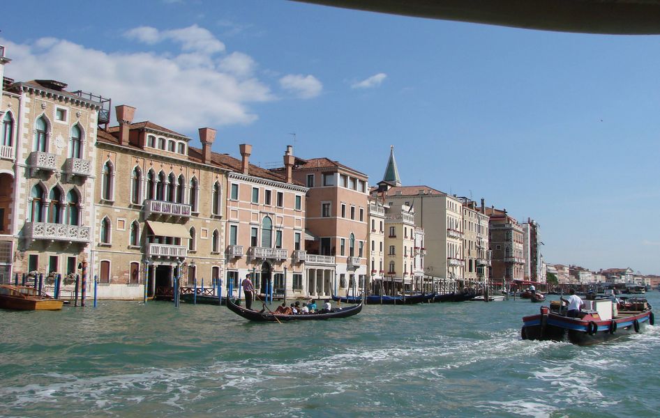 Grande Canal vanad San Marco Plein
